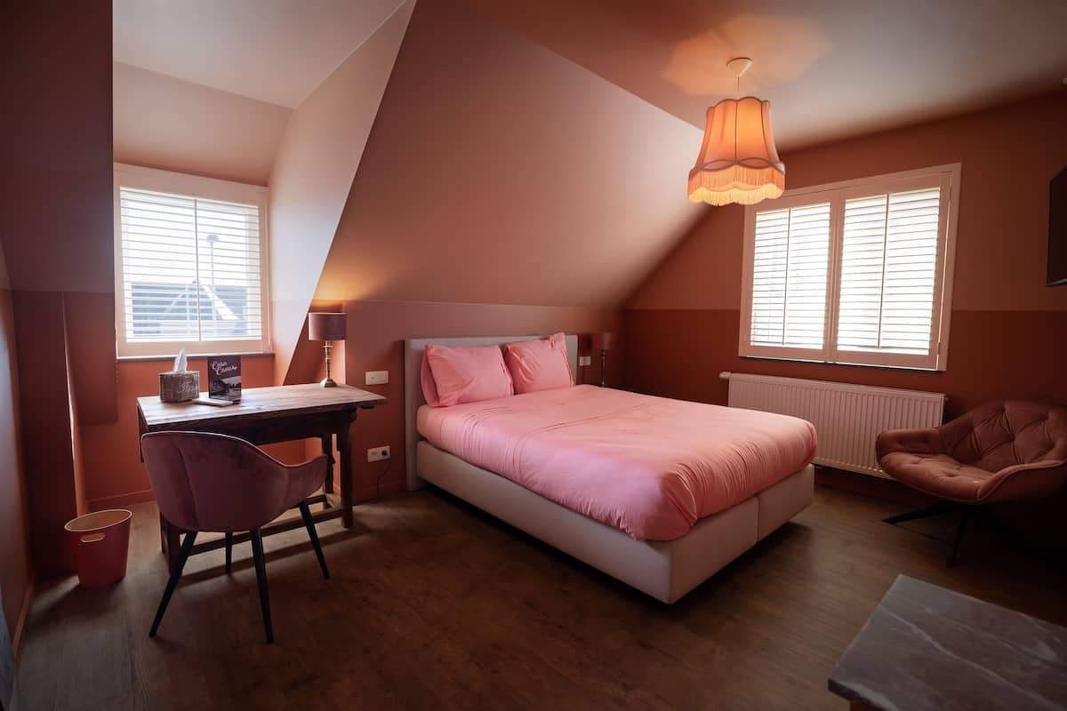 Deluxe Double Room (Deus) | Desk, laptop workspace, soundproofing, free WiFi
