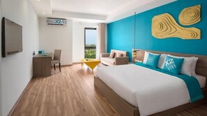 Superior Room, 1 King Bed | View from room