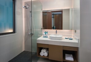 Free toiletries, hair dryer, slippers, bidet