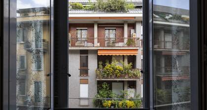 notaMi - Titty House Crocetta