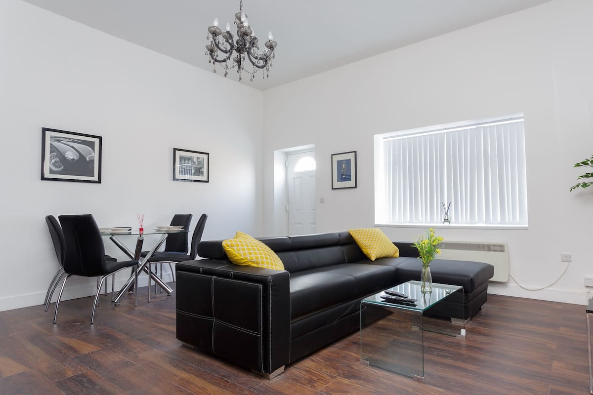 Bungalow, Private Bathroom (Occupancy 5) | Lounge