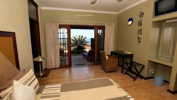 1 bedroom, in-room safe, individually decorated, individually furnished