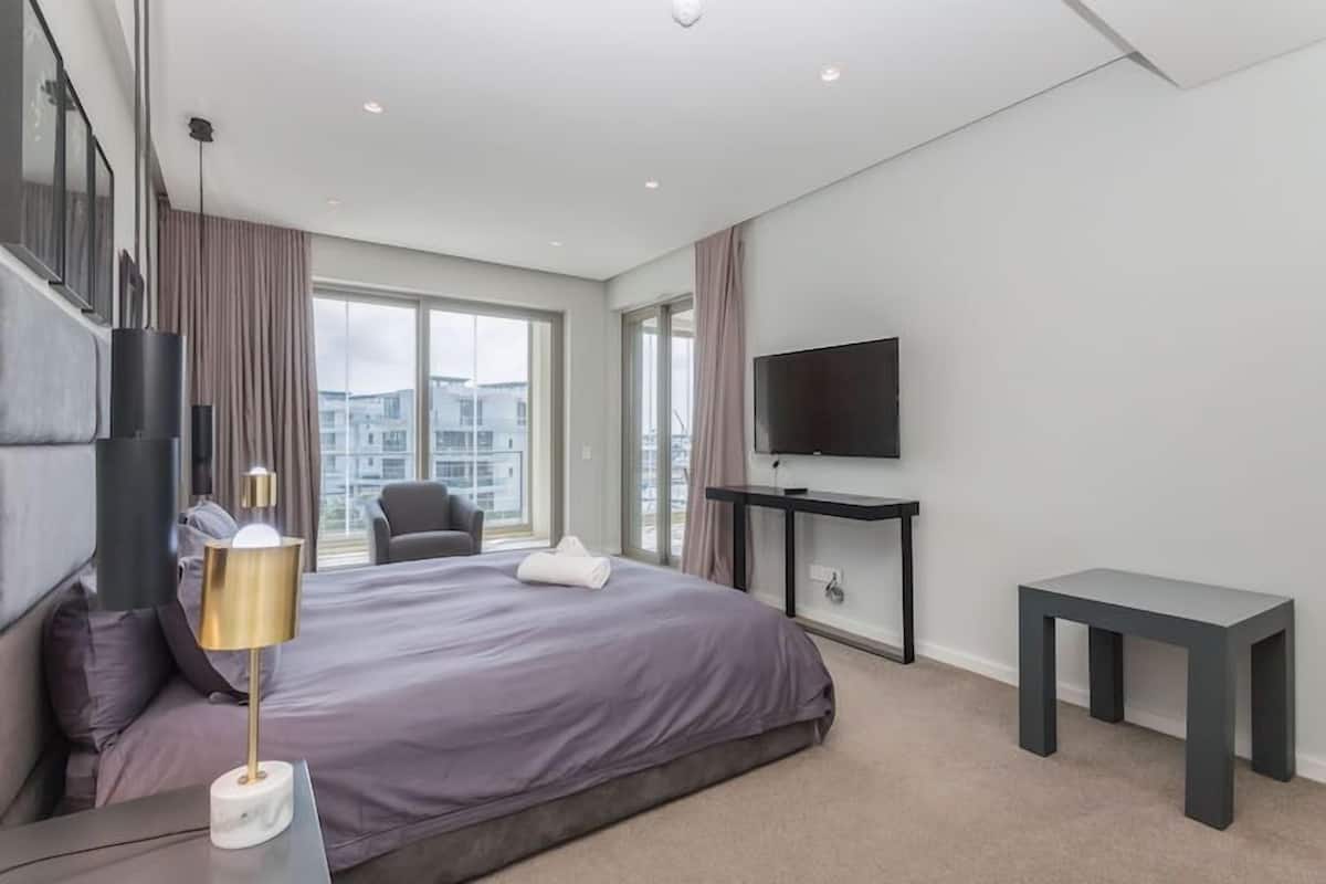 Two Bedroom Premier 7