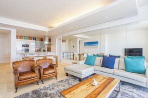 Two Bedroom Premier 13 | Oppholdsområde