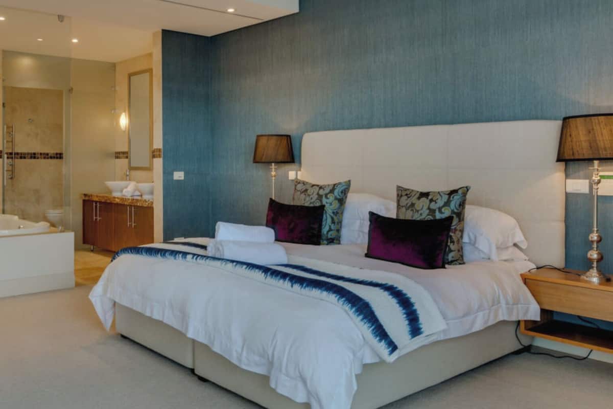 1 quarto, roupas de cama premium, cofres nos quartos