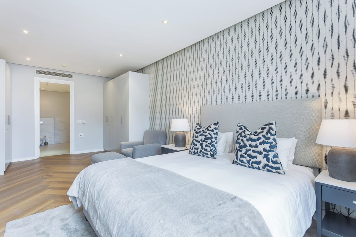 Departamento superior | 1 habitación y ropa de cama de alta calidad