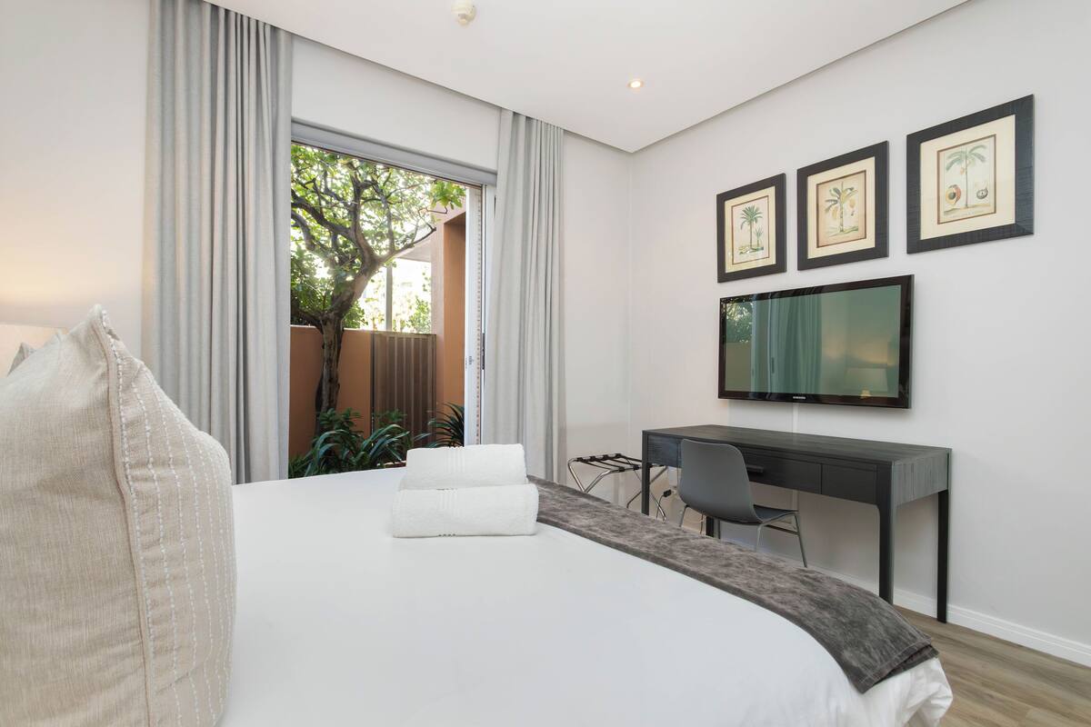 One Bedroom Premier 4 | 1 quarto, roupas de cama premium, cofres nos quartos