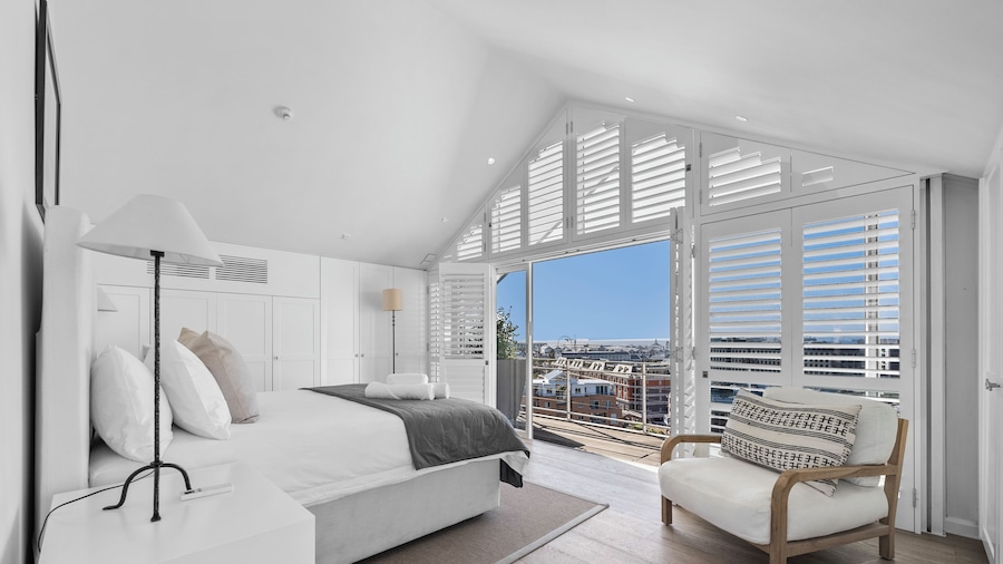 Mountain Marina Luxury Apartments