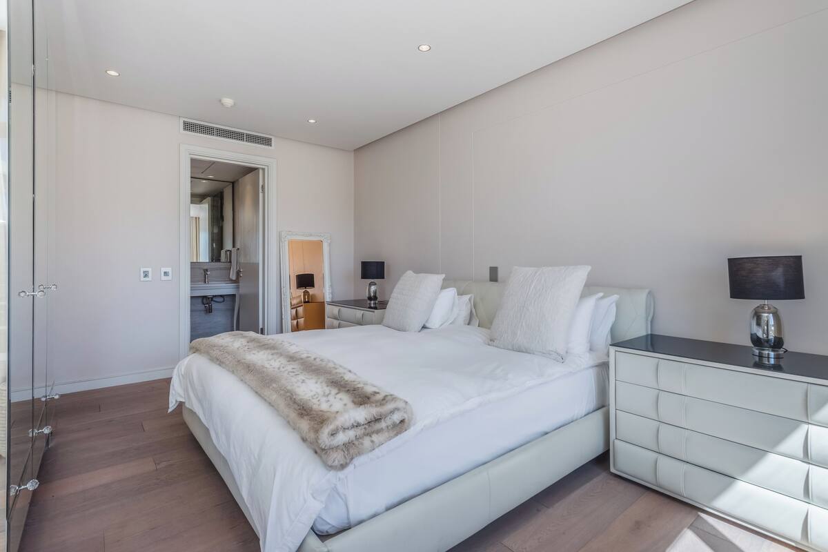 Two Bedroom Premier 12 | 1 quarto, roupas de cama premium, cofres nos quartos