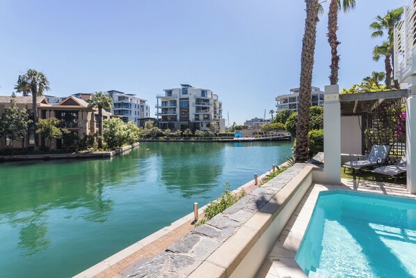 Two Bedroom Premier 13 | Terrasse/gårdhave