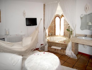Premium bedding, individually decorated, individually furnished, desk - Cortijo de la Media Luna (Mojacar)
