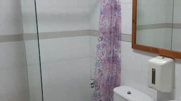 Ducha y cabezal de ducha tipo lluvia