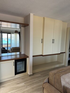 Comfort Suite, 1 Bedroom, Sea View | Living area | LCD TV - Eda Motel (Bodrum)