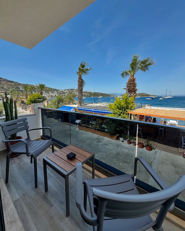 Comfort Suite, 1 Bedroom, Sea View | View from room