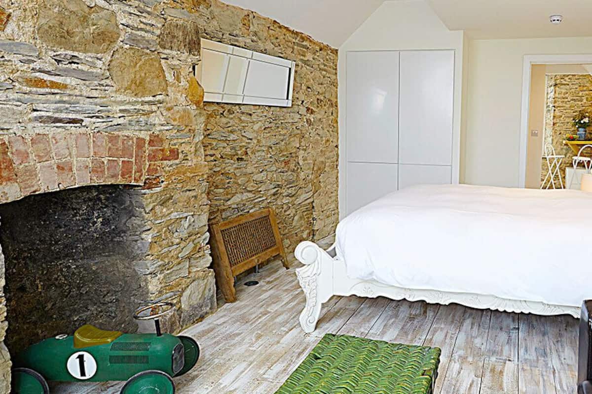Double Room (Room1)