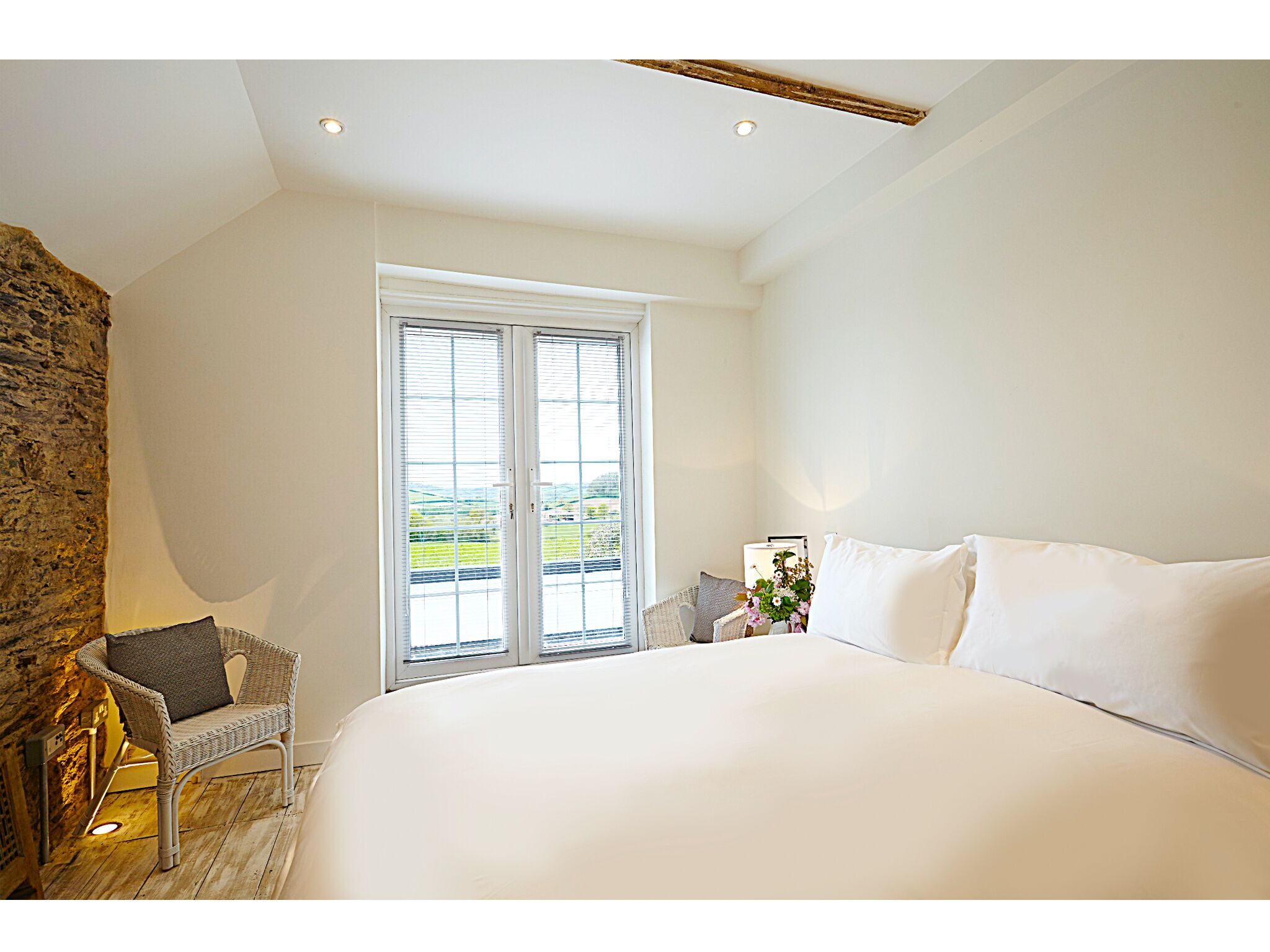 Egyptian cotton sheets, iron/ironing board, free cribs/infant beds