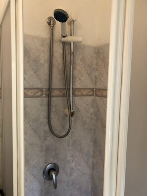 Villa, 3 Bedrooms | Bathroom shower - San Teodoro Bologna 1 (San Teodoro)