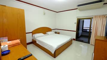 Standard Double Room | Free WiFi