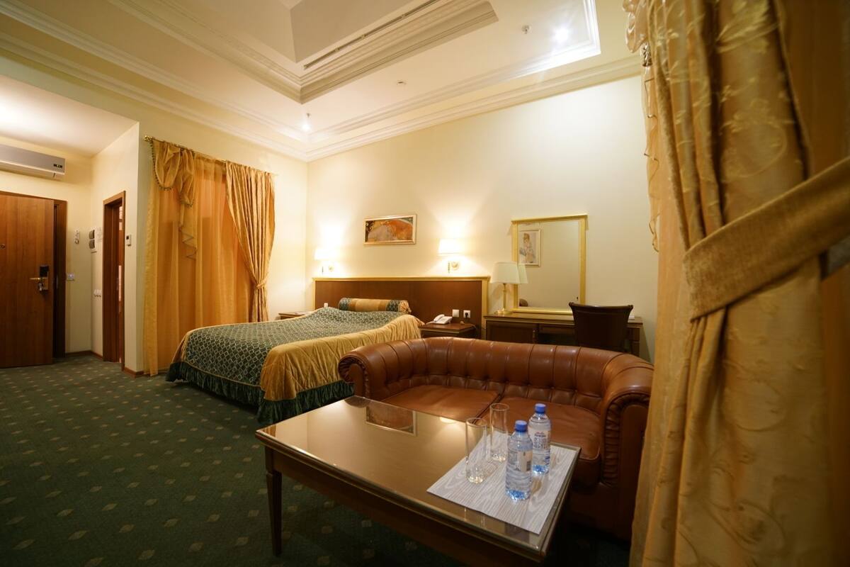 Standard Double Room, 1 Queen Bed (+) | 1 bedroom, minibar, desk, iron/ironing board