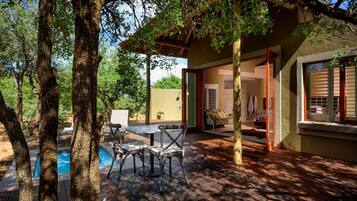 Suite with Private Plunge Pool | Terrace/patio