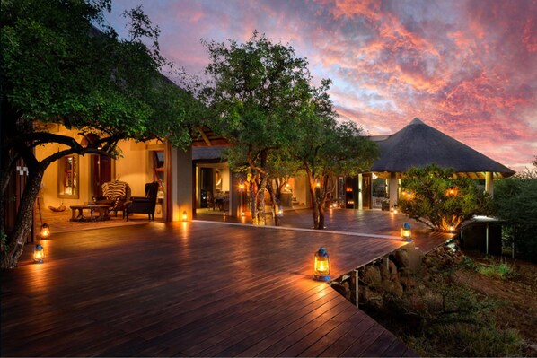 Exterior detail - Lush Private Game Lodge (Pilanesberg National Park)