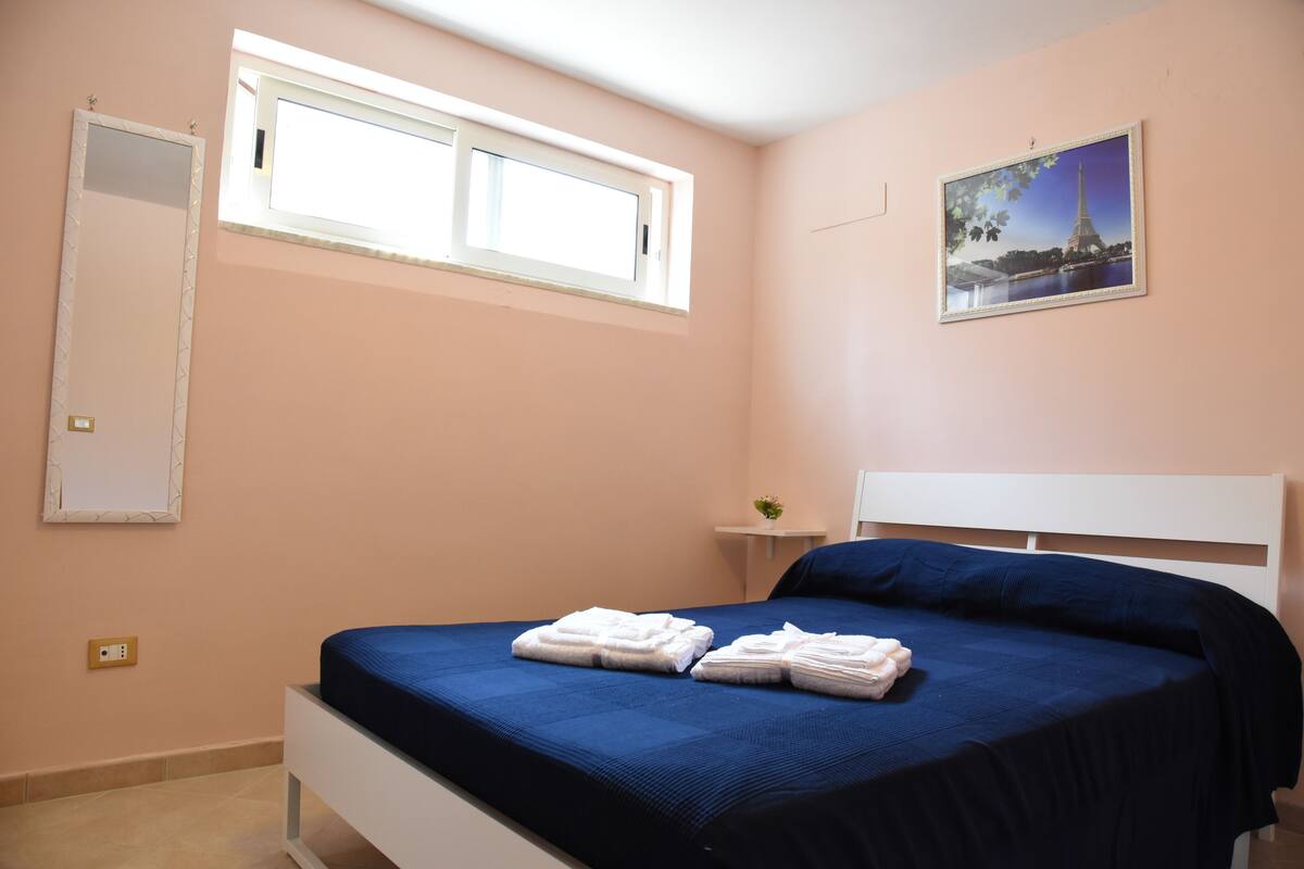 Apartment, 2 Bedrooms | Soundproofing, iron/ironing board, WiFi (free), bed sheets