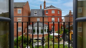 Double Room, Ensuite (Garden Room) | View from property