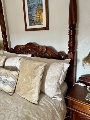 Superior Double Room | Individually decorated, individually furnished, iron/ironing board - Castle View Guest House (Alnwick)