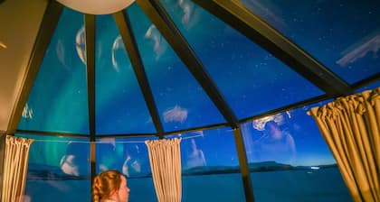 Arctic Guesthouse & Igloos