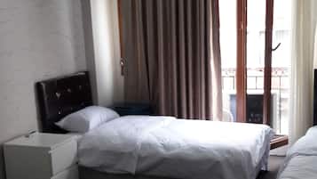 Standard fyrbäddsrum - 1 sovrum | Skrivbord och gratis wi-fi