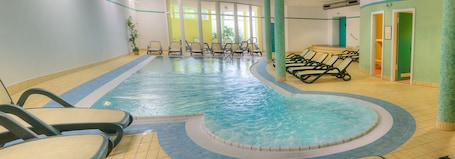 Indoor pool. Urlaubshotel Binder