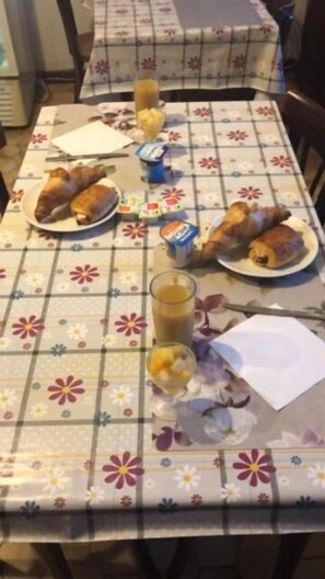 Mittagessen und Abendessen