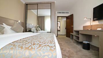 1 habitación, ropa de cama de alta calidad y minibar