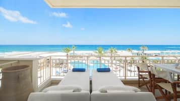 Executive Suite, Sea View | Premium bedding, in-room safe, blackout drapes, soundproofing