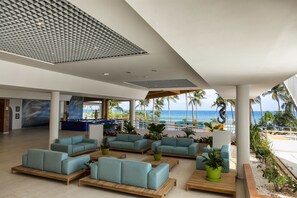 Interior entrance - Hotel Arawak Beach Resort (Le Gosier)