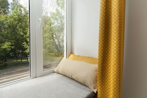 Desk, iron/ironing board, free WiFi, bed sheets