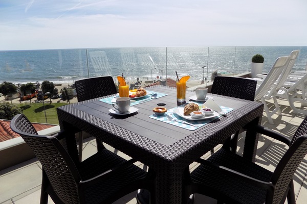 Beach/ocean view