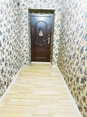 Apartment, 1 Schlafzimmer | Wohnbereich | Flachbildfernseher