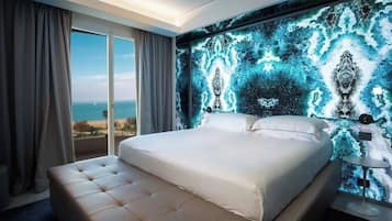 Ropa de cama de alta calidad y minibar