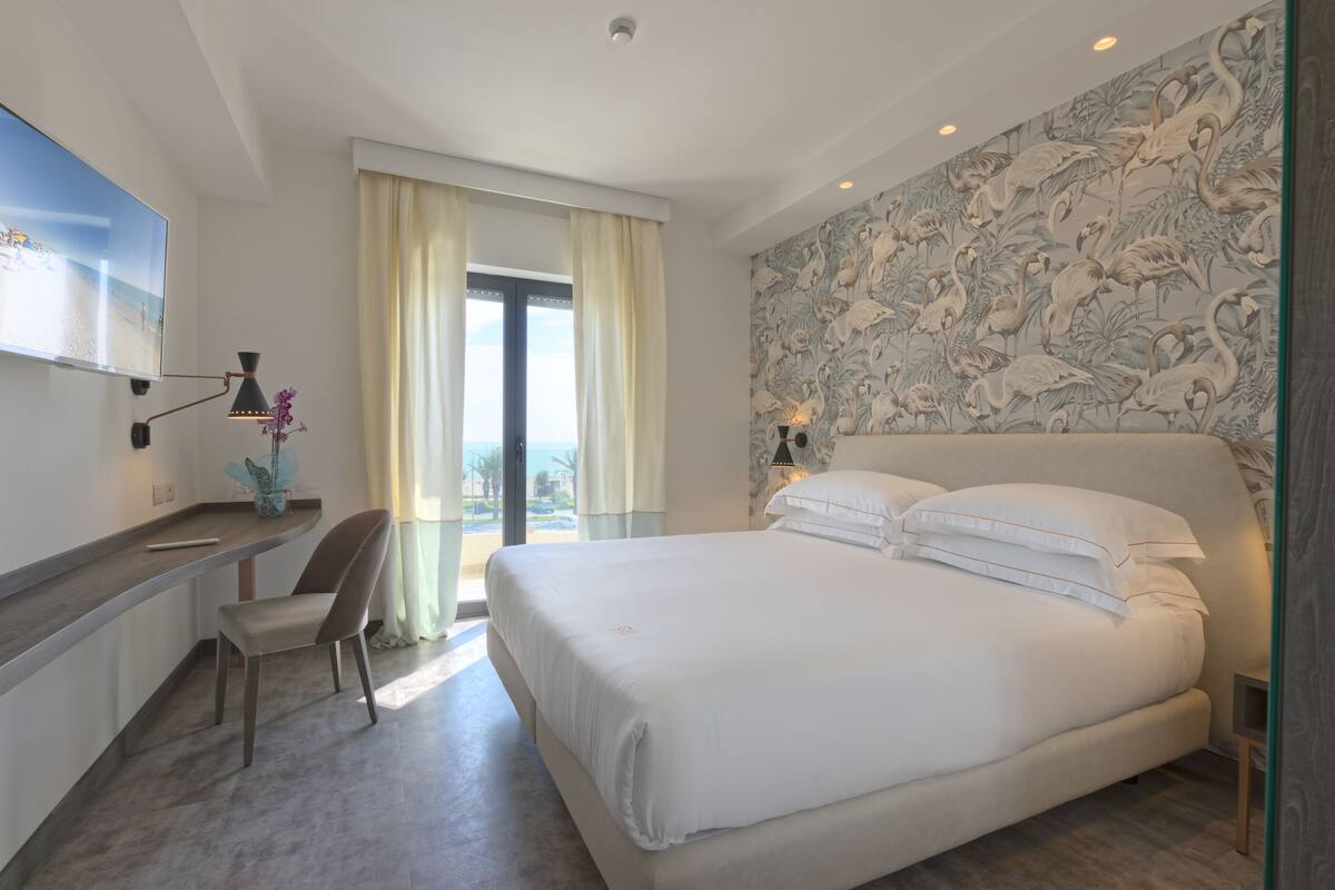 Deluxe Triple Room, Non Smoking, Sea View | Premium bedding, down comforters, memory foam beds, minibar