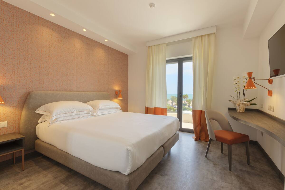 Panoramic Double or Twin Room, Non Smoking, Sea View | Premium bedding, down comforters, memory foam beds, minibar