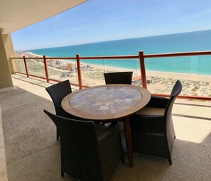 Beach/ocean view