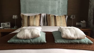 Double Room, Ensuite | Premium bedding, down duvets, individually decorated