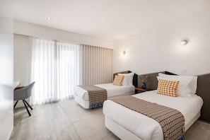 4 Schlafzimmer, individuell dekoriert, individuell eingerichtet