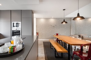 Dining room - YOUROPO - Central (Porto)