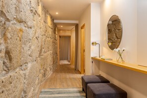 Interior detail - YOUROPO - Ribeira Gaia (Vila Nova de Gaia)