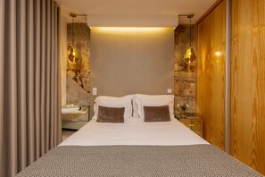 Deluxe Apartment, 1 Bedroom, Balcony (2) | 1 bedroom, individually decorated, individually furnished, soundproofing - YOUROPO - Ribeira Gaia (Vila Nova de Gaia)