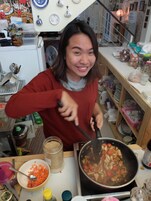 Se sirven desayunos, almuerzos y cenas; cocina vegana