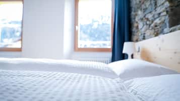 Comfort Double Room | Premium bedding, desk, blackout curtains, free WiFi