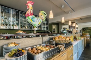 Ilmainen päivittäinen buffetaamiainen 